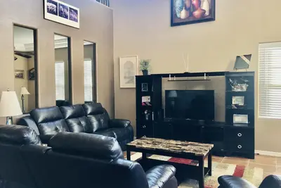 Image de Près de nombreux endroits! West Phoenix. Mlb, Nfl, Nhl, Golf et plus!