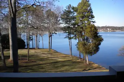 Image de Condo Sur le lac Norman-Davidson Landing