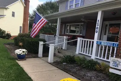 Image de Lexington Apt. avec parking et entrée privée