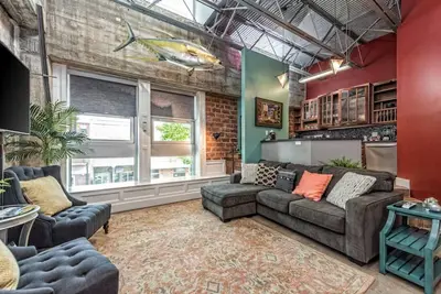 Image de Green Door Lofts-Tuna Loft, Silos/Downtown