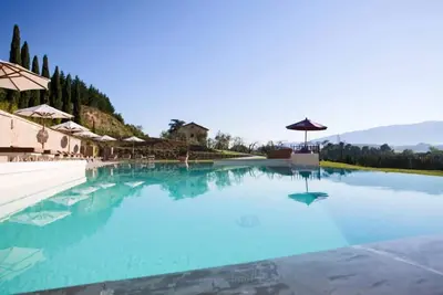Image de Suite dans une villa sur les collines florentines-Relais près de Florence - Page officielle
