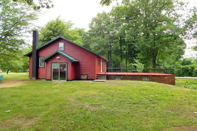 Image de Une vue imprenable dans un excellent emplacement pour la chasse à la pêche ou juste des vacances!