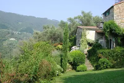 Image de Romantique maison en pierre dans réserve naturelle Cinque Terre à 3 km de la mer