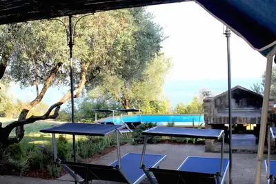 Image de Casa Raffaella: villa privée Bord de l'eau, piscine privée, près de la ville et le lac