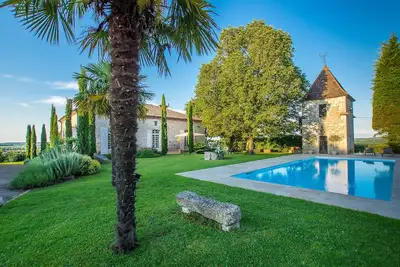 Image de En Famille Ou Entre Amis 12 pers PROPRIÉTÉ Exceptionnelle Piscine Et Tennis