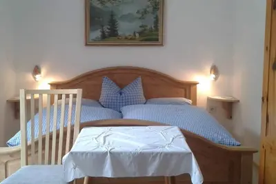 Image de Chambre double sans douche ni toilette - ferme bio Seemanngut