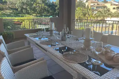 Image de Bel appartement à Marbella avec des vues spectaculaires