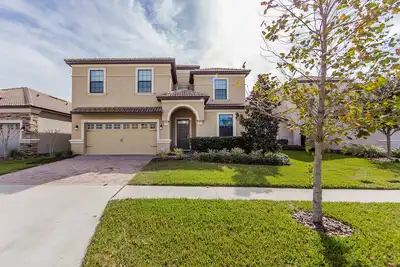 Image de Orlando / DisneyGolf, une villa de villégiature, 9 Br / 5 Ba, face à la piscine, pas de voisin arrière