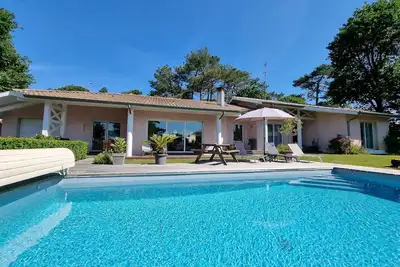 Image de Grande villa 4*, piscine chauffée, golf d'Hossegor.