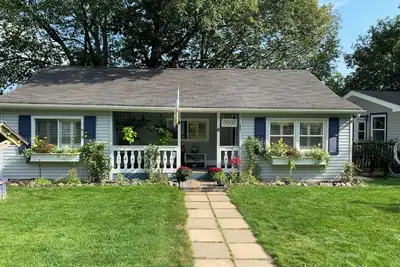 Image de Charmant chalet Idéalement situé au centre des provinces Maritimes