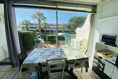 Image de Beau Bien, 6 Couchages, Climatisé avec wifi, Jardin, accès direct plage et parking!