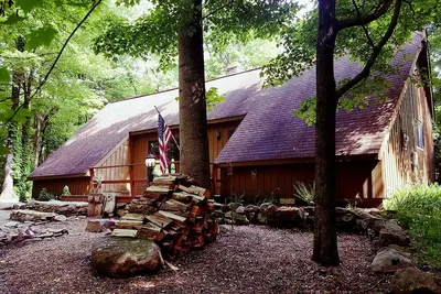 Image de Seven Springs Cabin - Bear Claw Chalet - Authentique chalet en bois rond