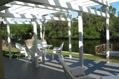 Image de Waterfront Cottage sur Rocky Creek