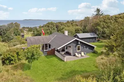 Image de Belle maison à Fur avec WiFi