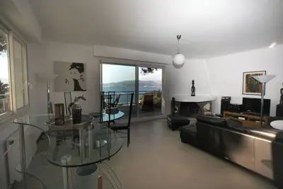 Image de Porticcio: Grande villa 'pieds dans l'eau' avec vue exceptionnelle.