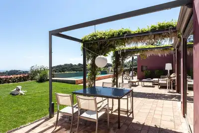 Image de La Volta Villa. An architect's dream.