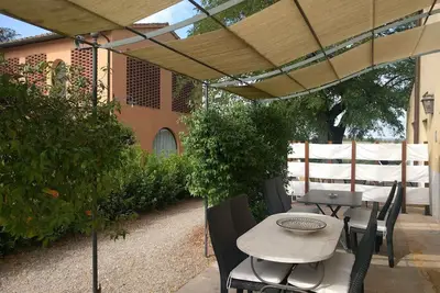 Image de Appartement dans une maison de vacances avec piscine, Wifi, vue panoramique, près de San Gimignano
