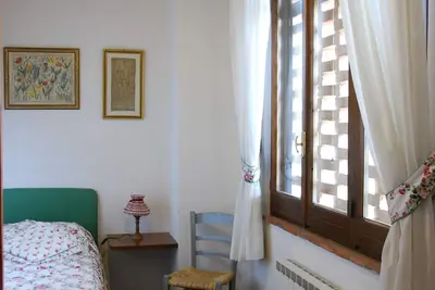 Image de Joli appartement dans une maison de vacances avec piscine, Wifi, patio, près de San Gimignano