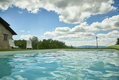 Image de Merveilleuse maison de vacances privée avec piscine privée, sauna, climatisation, Wifi, Tv, patio