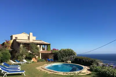 Image de Villa avec Piscine et Vue sur la Mer a Sesimbra (Al)