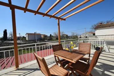 Image de Appartement de vacances Krk (Stadt) pour 1 - 4 personnes avec 2 chambres à coucher - Appartement de