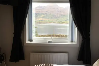Image de Vues Incroyables! ! Kyle 1 mile à l'île de Skye! En-suite, quartier calme. sat tv.