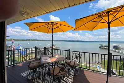 Image de Serein, chalet riverain relaxant pour faire fondre vos problèmes.