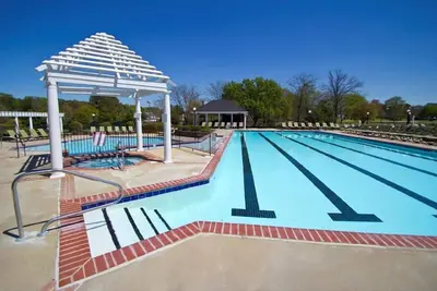 Image de 1 Bdrm Condo ~ Historique Powhatan Resort ~ Piscines INTÉRIEURES Et EXTÉRIEURES Et Baignoires! !