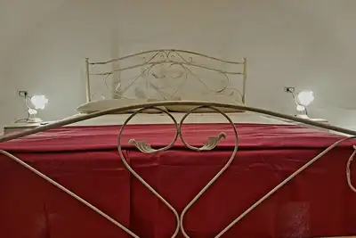 Image de Appartement de deux pièces avec voûte en berceau récemment rénové - Marina di San Gregorio