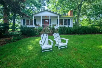 Image de Chalet romantique avec des équipements modernes!