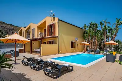 Image de Villa delle Sirene 6, Emma Villas
