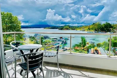 Image de Guatape Lake view