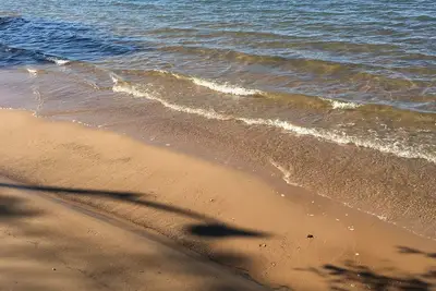 Image de Emplacement, emplacement, emplacement ~ Belles plages de sable du lac Supérieur!