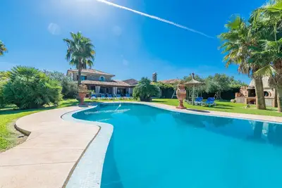 Image de Gamundi Finca pour 10 personnes avec piscine à Playas de Muro