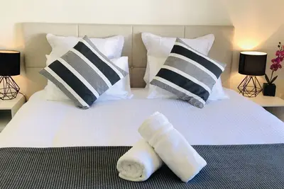 Image de Parkview On Kensington @ Hippodrome de Flemington - 3 chambres / Petit déjeuner gratuit / WiFi