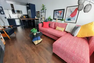 Image de 105- Une chambre calme sur le lac Delavan