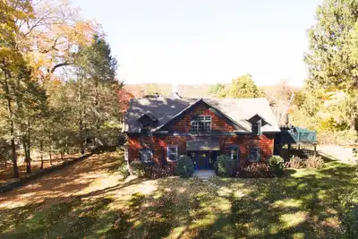 Image de 100% Washington Green - Zoom in Map! PoshPadsCT Kirby Road - Réglage parfait 3br