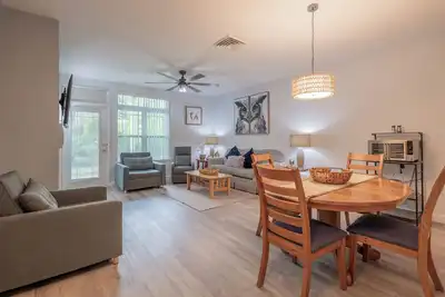 Image de 131- Suite accessible aux personnes handicapées