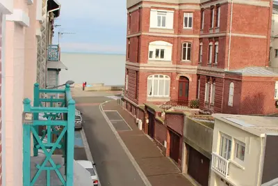 Image de F2 refait à neuf à Mers les Bains, à 50m de la plage, vue sur mer