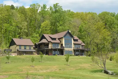 Image de Immobilier en Blue Ridge Foothills - 20 min à Charlottesville