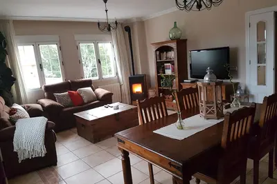 Image de Offre Appartement 3, Casa Rural El Sauce, , (04 Pax) À 2, 5 Km Du Capital Capital