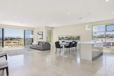 Image de Salt 18 Luxury Sorrento Penthouse