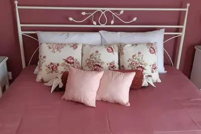 Image de \"Chez Violet\" apt Appartement élégant proche du centre d'Athènes
