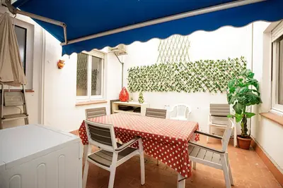 Image de Bel appartement à Roses avec WiFi