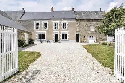 Image de Maison acceptant les animaux à.