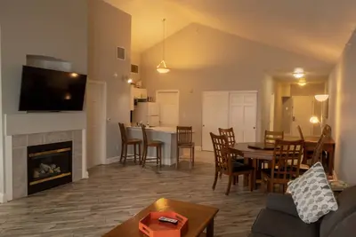 Image de 323- Premium Lakefront