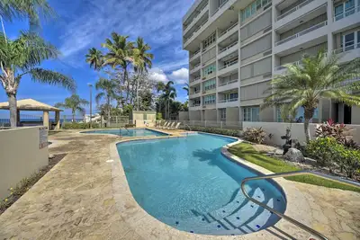 Oceanfront Resort Condo 2 Mi. de Rincon Plaza!