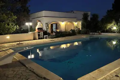 Image de Newly renovated and extended 3 bed 3 bath villa with large pool