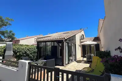 Image de Villa T3+mezzanine, 6pers dans résidence avec piscine