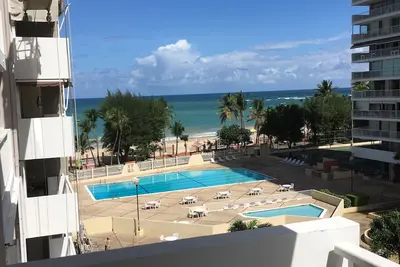 Image de Confort dans les Caraïbes. . . . <br>Beach Front Une chambre Apt. . 5 couchages